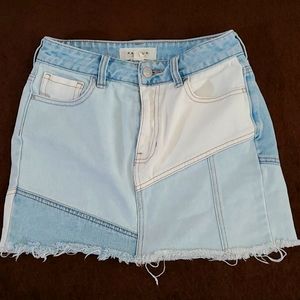 Junior's denim Skirt